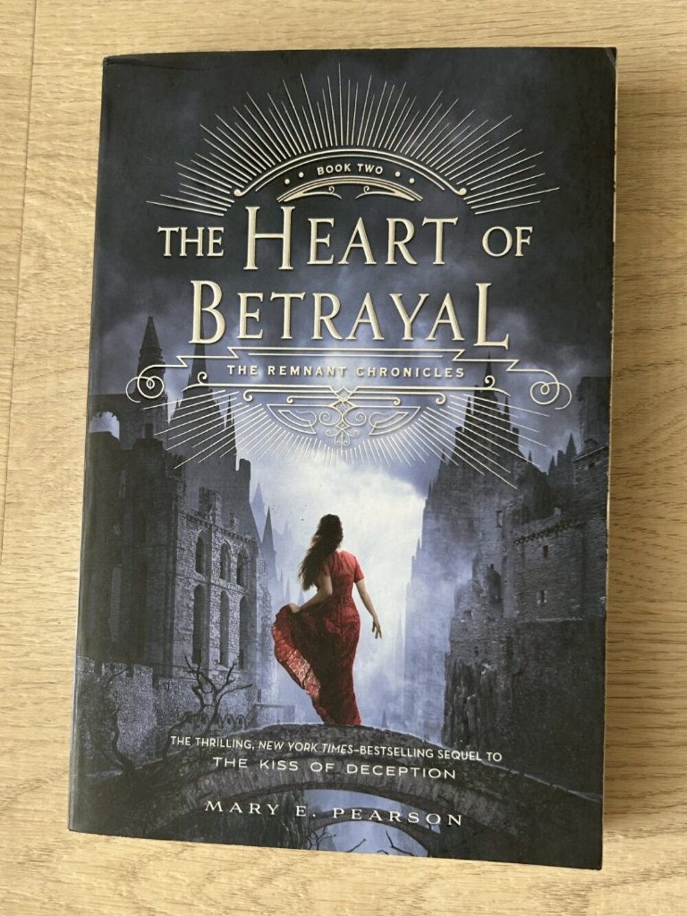 The Heart of Betrayal- Mary E Pearson; paperback